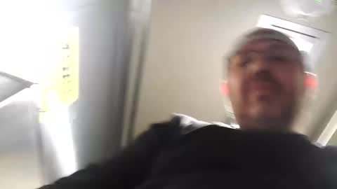 Snapshot of beaver1970 chatting on 10-14-25, 05:58 Jay online show from 10-14-25, 05:58