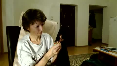Raluca online show from 12-21-24, 04:25