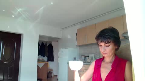 Raluca online show from 09-18-25, 12:40