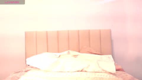 Jennifer online show from 12-29-24, 05:31