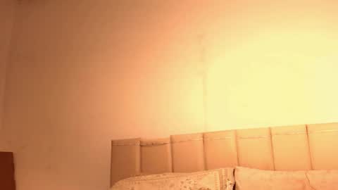 Jennifer online show from 11-10-25, 09:58