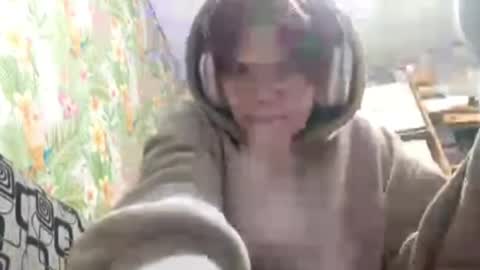 bebeschlagel online show from 05-30-26, 08:11