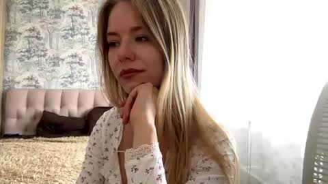 Melissa online show from 06-15-26, 07:43