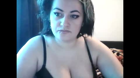 Snapshot of becasmith chatting on 01-27-25, 08:18 Becca-Van-Boa online show from 01-27-25, 08:18