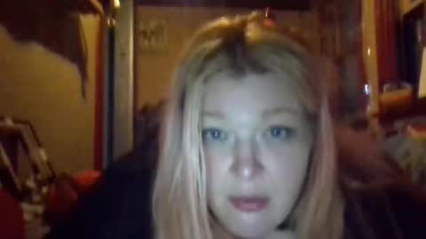 Snapshot of beccadream420 chatting on 02-06-26, 10:40 beccadream420 online show from 02-06-26, 10:40