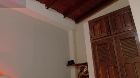 Beecckkkaaa online show from 04-06-26, 01:01