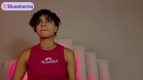 Snapshot of beckablue chatting on 05-12-26, 08:55 Beecckkkaaa online show from 05-12-26, 08:55