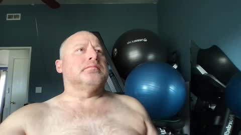 Snapshot of beckster040 chatting on 01-02-25, 05:29 beckster online show from 01-02-25, 05:29