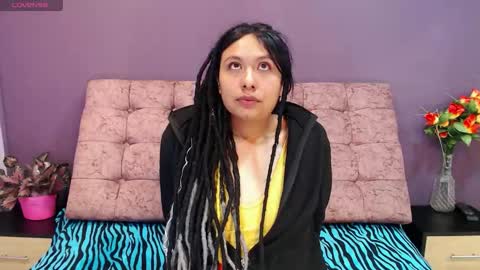 Becky online show from 11-21-25, 01:32