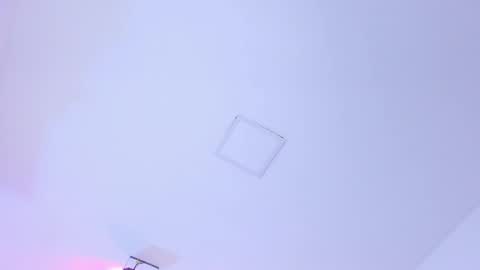 Victoria  online show from 03-26-26, 10:54