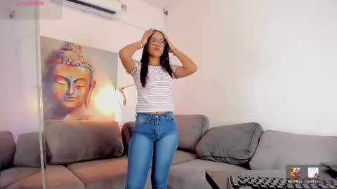 Victoria  online show from 06-09-26, 10:49