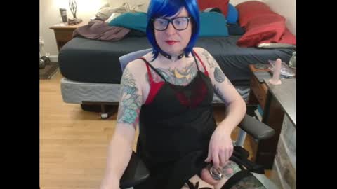 Snapshot of beckyking chatting on 03-01-25, 01:53 BeckyKinkg online show from 03-01-25, 01:53