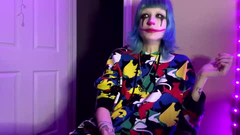 Snapshot of beckytheclown chatting on 12-09-24, 08:33 Beckytheclown online show from 12-09-24, 08:33