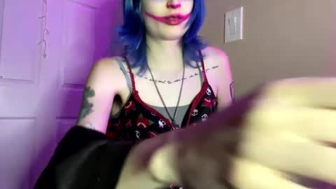 Snapshot of beckytheclown chatting on 01-08-25, 12:06 Beckytheclown online show from 01-08-25, 12:06