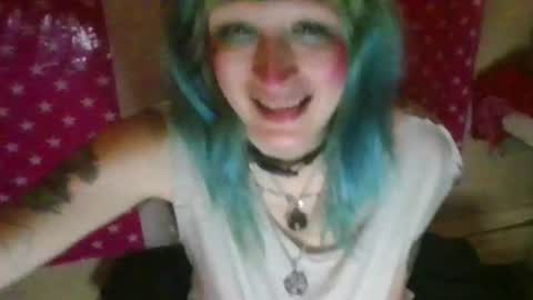 Snapshot of beckytheclown chatting on 09-16-25, 02:23 Beckytheclown online show from 09-16-25, 02:23
