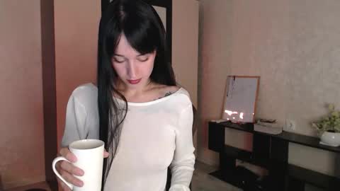 Snapshot of bedcore chatting on 10-08-25, 02:09 Violet online show from 10-08-25, 02:09