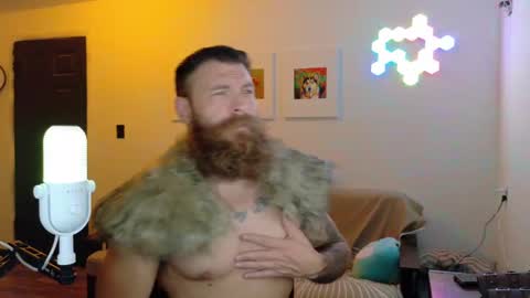 Snapshot of bedelllw chatting on 10-31-25, 09:32 Bedellx online show from 10-31-25, 09:32