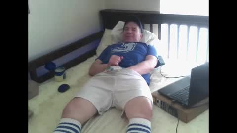 Bedwetboys online show from 05-23-26, 03:16