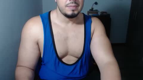 Snapshot of beefypecs_10 chatting on 04-24-26, 03:53 Criss2fer online show from 04-24-26, 03:53