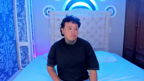 Snapshot of beele_and_evie chatting on 02-27-26, 07:58 beele_and_evie online show from 02-27-26, 07:58