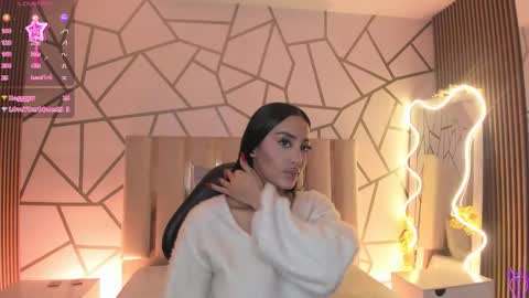 Snapshot of beella_tay1 chatting on 02-21-26, 10:27 BELLA online show from 02-21-26, 10:27