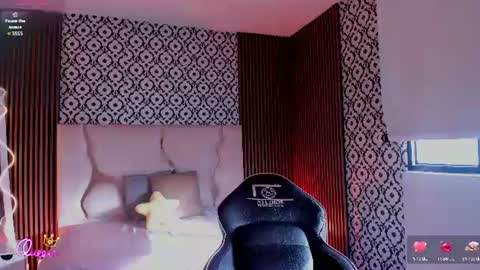 Snapshot of beella_tay1 chatting on 06-13-26, 12:03 BELLA online show from 06-13-26, 12:03