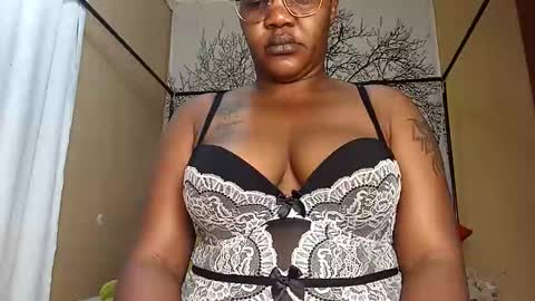 Snapshot of beencee2 chatting on 01-14-25, 02:19 beencee2 online show from 01-14-25, 02:19