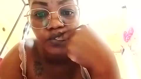 Snapshot of beencee2 chatting on 02-03-25, 07:29 beencee2 online show from 02-03-25, 07:29