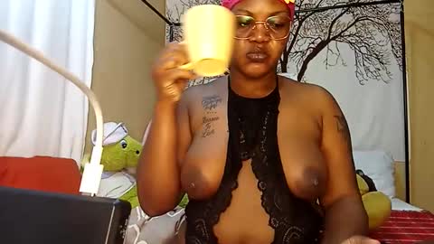 Snapshot of beencee2 chatting on 02-23-25, 03:13 beencee2 online show from 02-23-25, 03:13