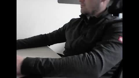 beenee3 online show from 03-27-26, 07:14