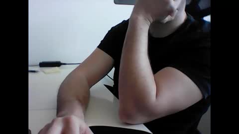 beenee3 online show from 04-03-26, 08:56