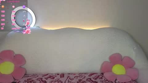 Snapshot of beep_beep_ameli chatting on 11-27-25, 04:58 Amelia online show from 11-27-25, 04:58