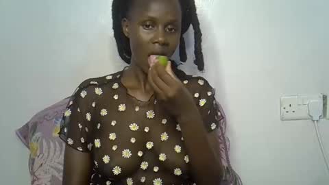 beeswee online show from 12-23-24, 10:23