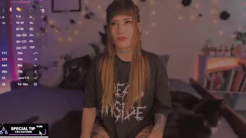       online show from 10-01-25, 08:37