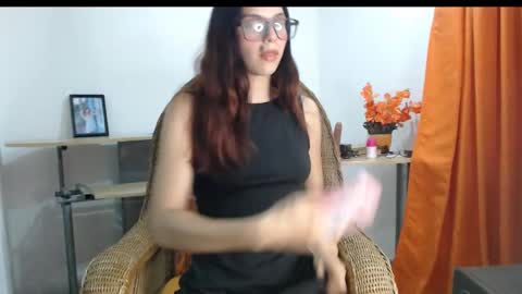 bela online show from 10-29-25, 01:41