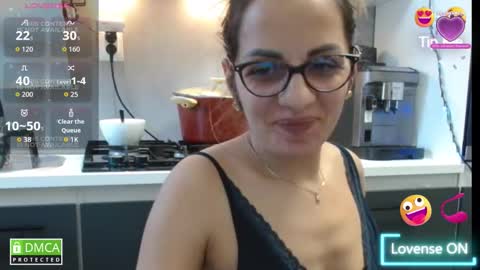 kevin and Bella online show from 01-13-26, 07:24