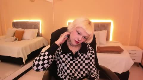 Bela online show from 04-07-26, 01:00