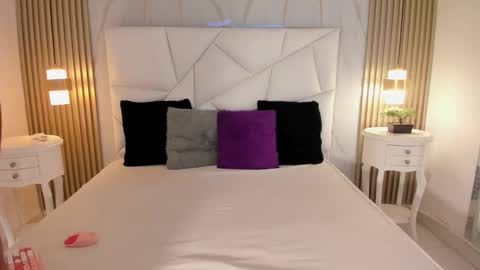 Bela online show from 09-16-25, 05:08