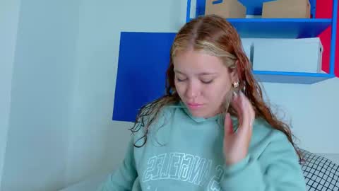 Snapshot of belamiller chatting on 09-16-25, 11:33 BELA online show from 09-16-25, 11:33