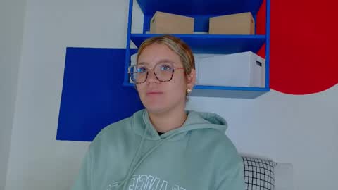 Snapshot of belamiller chatting on 10-10-25, 12:15 BELA online show from 10-10-25, 12:15