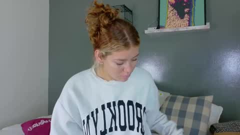 Snapshot of belamiller chatting on 11-03-25, 11:33 BELA online show from 11-03-25, 11:33