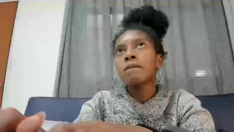 Snapshot of belen10 chatting on 09-18-25, 05:26 Belen online show from 09-18-25, 05:26