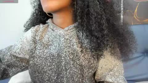 Snapshot of belen10 chatting on 11-22-25, 11:31 Belen online show from 11-22-25, 11:31