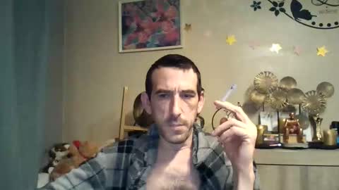 Snapshot of belgianboy33 chatting on 09-22-25, 03:19 Dreamcock online show from 09-22-25, 03:19