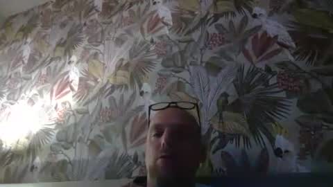 Snapshot of belgianordenary chatting on 12-17-24, 01:29 belgianordenary online show from 12-17-24, 01:29