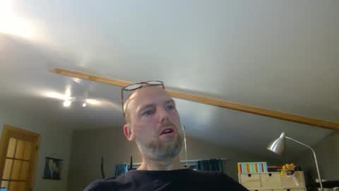 Snapshot of belgianordenary chatting on 12-28-24, 09:42 belgianordenary online show from 12-28-24, 09:42