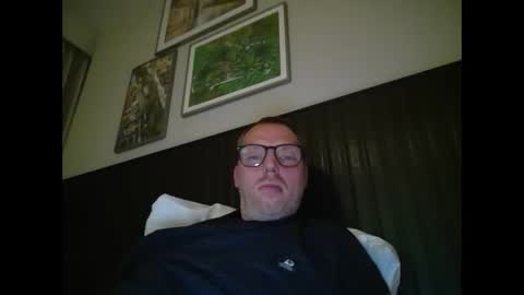 Snapshot of belgianordenary chatting on 02-03-25, 09:18 belgianordenary online show from 02-03-25, 09:18