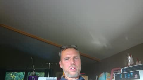 Snapshot of belgianordenary chatting on 10-09-25, 03:21 belgianordenary online show from 10-09-25, 03:21