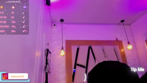 Snapshot of belinda_ws chatting on 01-28-25, 07:42 Bella online show from 01-28-25, 07:42