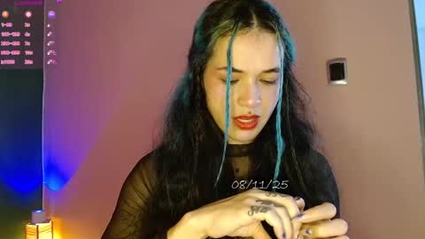 Snapshot of bell_art chatting on 11-08-25, 05:12 online show from 11-08-25, 05:12